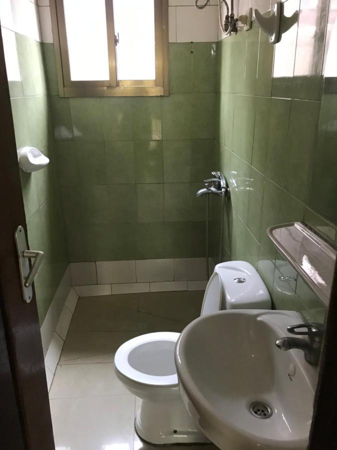 Appartements Chez Leo 布拉柴维尔 外观 照片